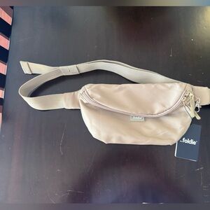The Foldie NWT Tan Belt Bag